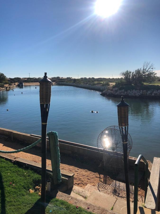 Pelican Point Waterfront Resort Formerly Carnarvon Beach Retreat Exterior foto